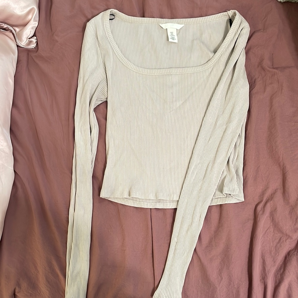 H&M long sleeve top